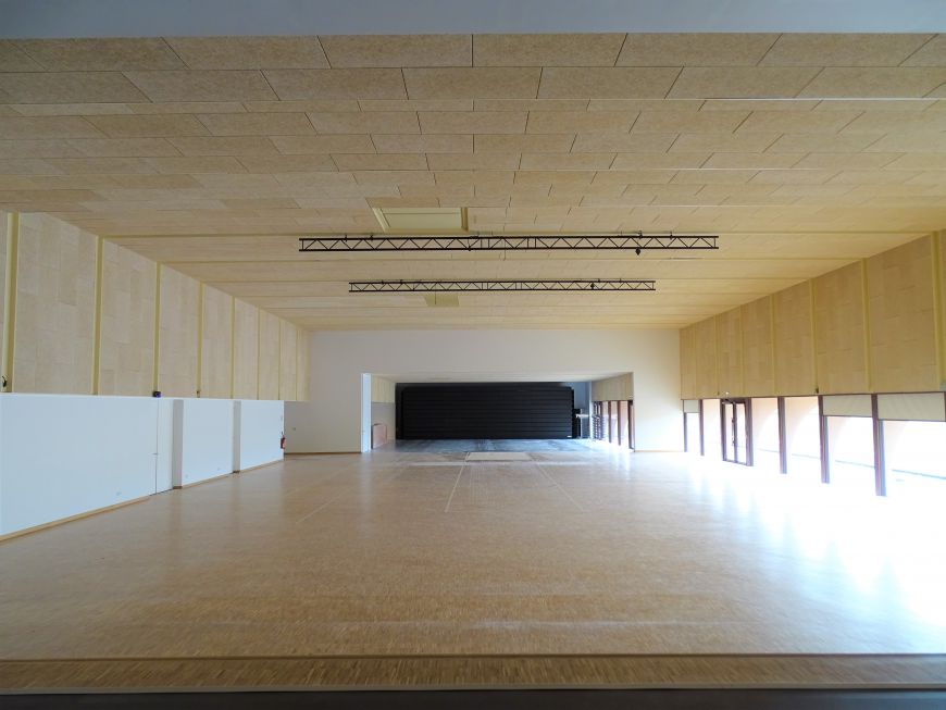 Salle arvest et breizh gradins repliés